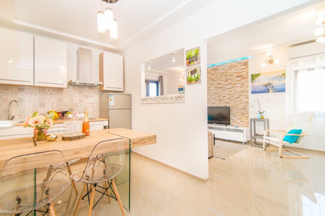 Charming House On The And Deluxe Appartement *