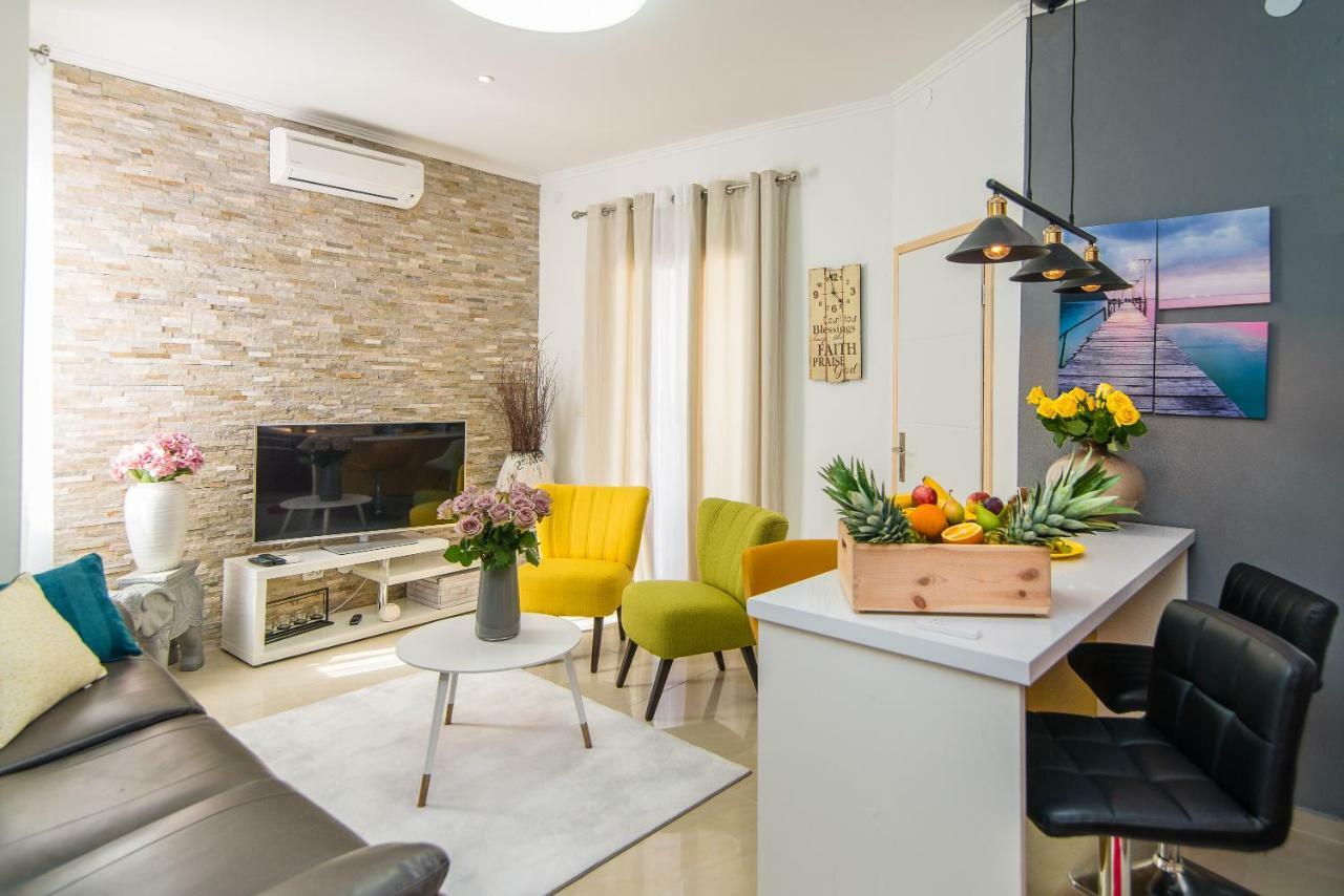 Charming House On The And Deluxe Appartement Pula