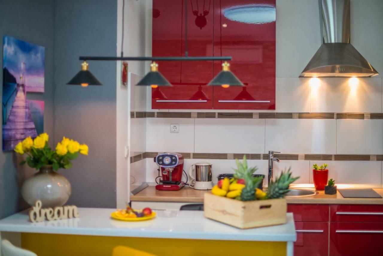 Charming House On The And Deluxe * Pola